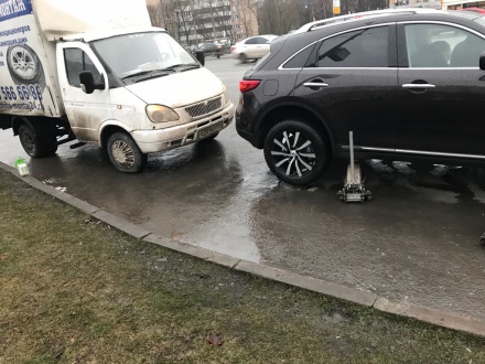 Заказ мобильного шиномонтажа в Москве