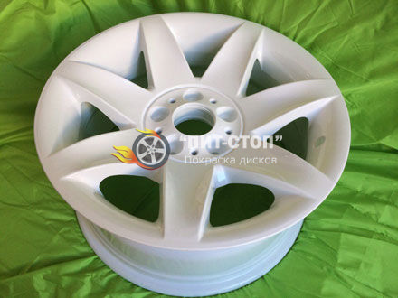 Покраска диска белый глянец