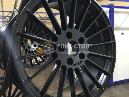 Покраска дисков HAMANN в чёрный матовый цвет