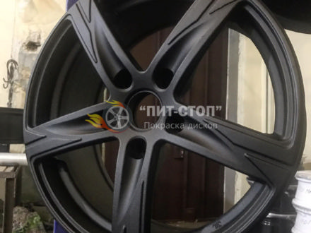 Чёрный муар