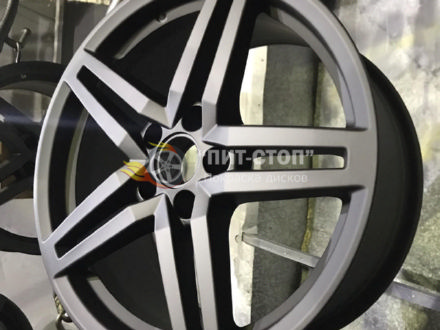 Чёрный супер матовый